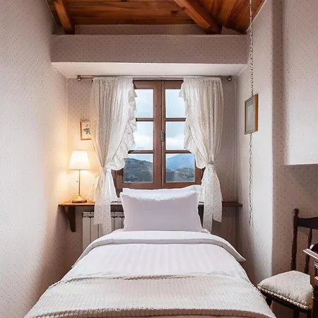 Wooden Apartment *
